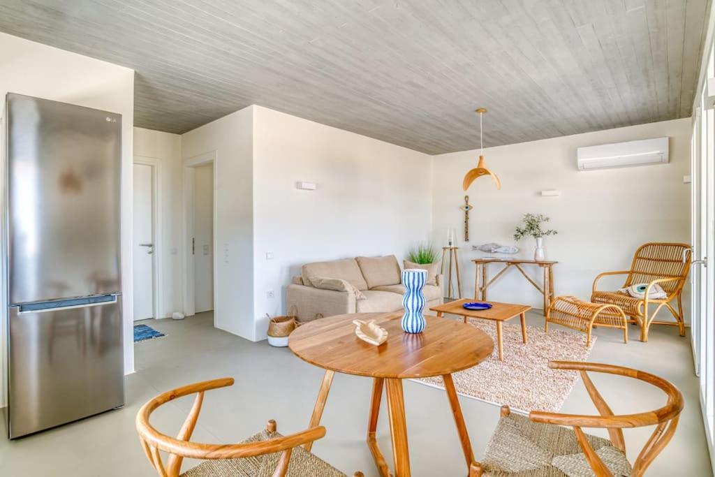 Villa Lampsi - Spacious & Modern Isterni  Eksteriør bilde